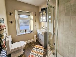 Photo 1- click for photo gallery